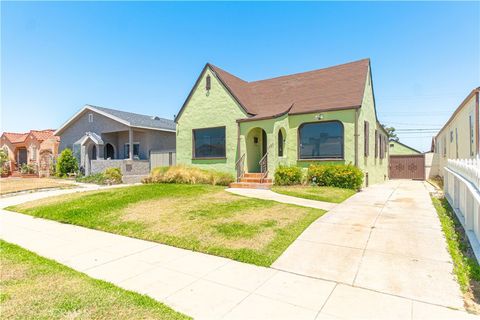 Tiny photo for 2027 W 70th Street, Los Angeles, CA 90047 (MLS # SB25156940)
