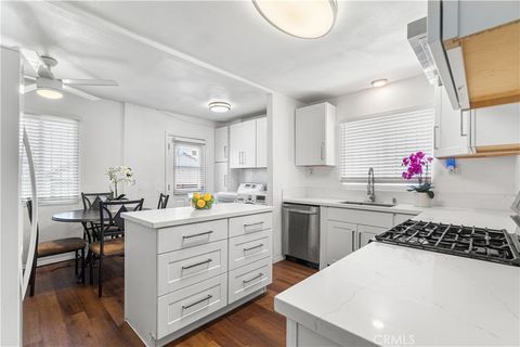 Tiny photo for 2027 W 70th Street, Los Angeles, CA 90047 (MLS # SB25156940)
