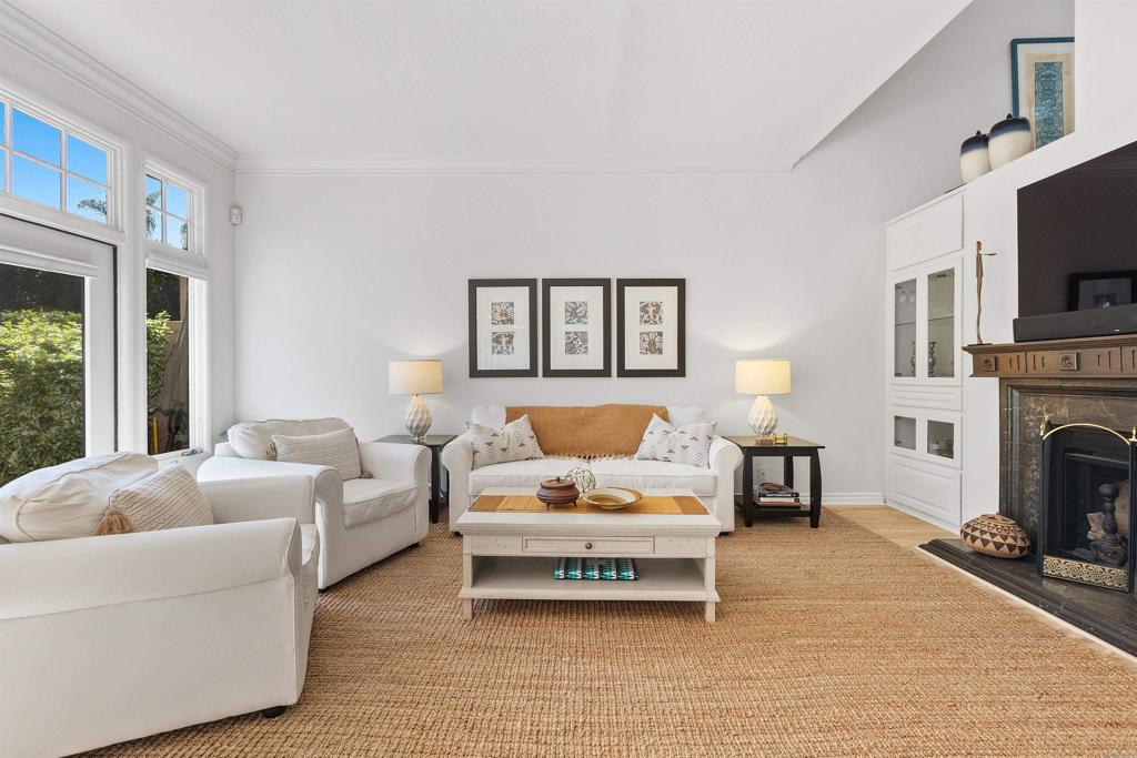 3626 Paseo Vista Famosa