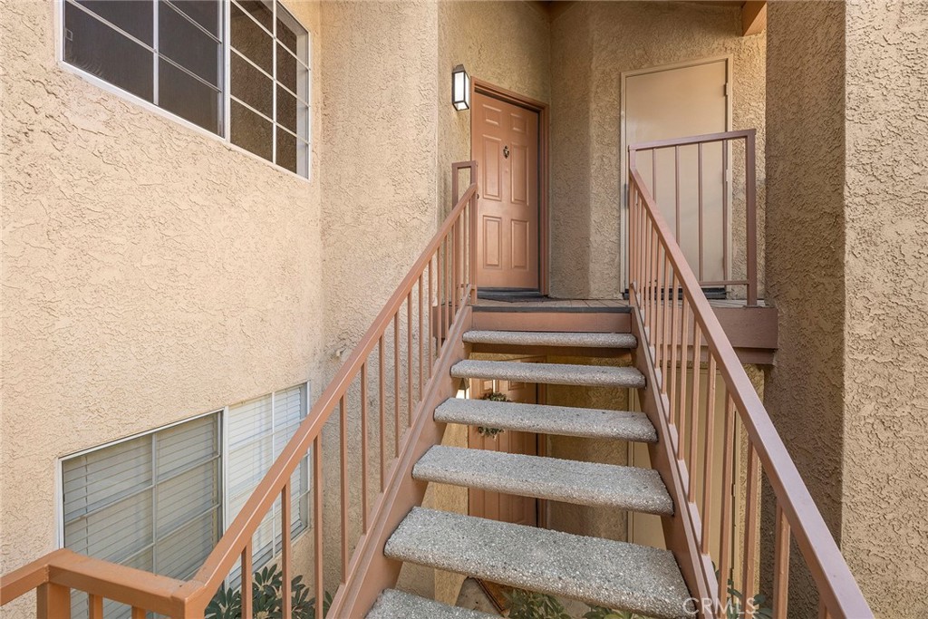 5370 Silver Canyon 7E