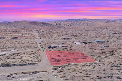 Photo of 0 Douglas Lane, Yucca Valley, CA 92284 (MLS # SC26115977)