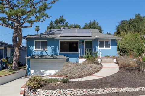 Photo of 1193 Mount Lowe Drive, Altadena, CA 91001 (MLS # AR25200573) Photo of 1193 Mount Lowe Drive, Altadena, CA 91001 (MLS # AR25200573)