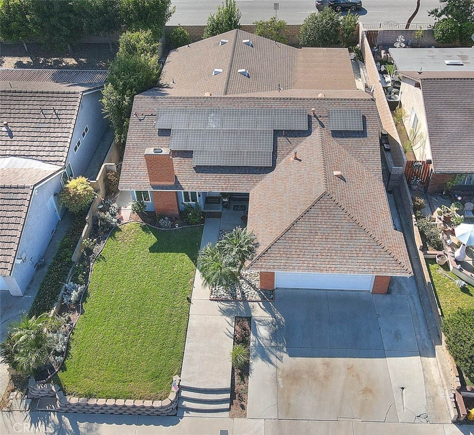 1537 Meadow Glen
