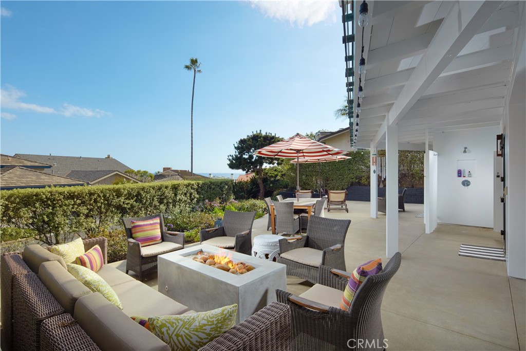 140 Crescent Bay Drive