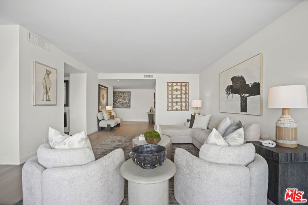 Photo of 1100 Alta Loma Road #904, West Hollywood, CA 90069 (MLS # 25575097)
