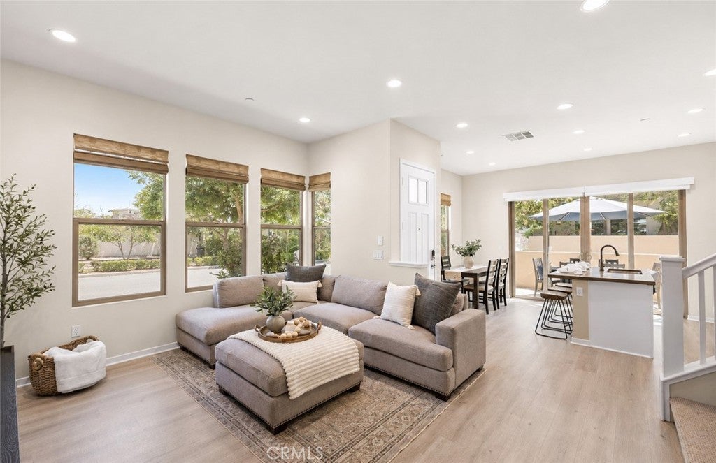 245 Alienta Lane
