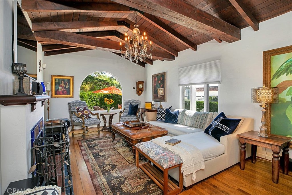 31462 El Camino Real