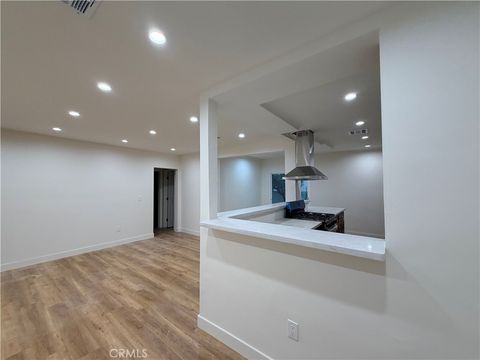 Photo of 11104 Oxnard St, North Hollywood, CA 91606 (MLS # PW25270623)