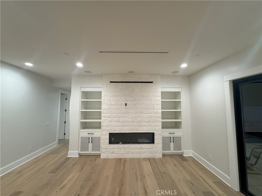 3312 Kenilworth Drive