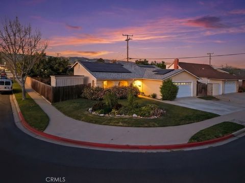 Tiny photo for 1623 Regent, Camarillo, CA 93010 (MLS # PW26029802)