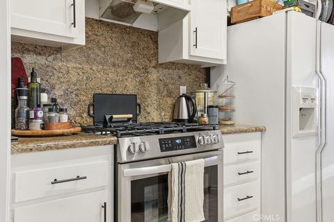 Tiny photo for 1623 Regent, Camarillo, CA 93010 (MLS # PW26029802)