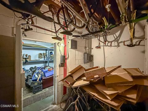 Tiny photo for 954 Thompson Boulevard, Ventura, CA 93001 (MLS # 226000602)