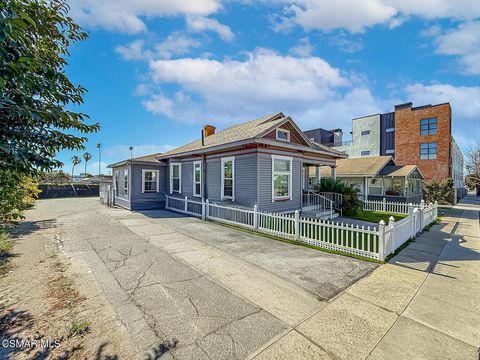 Photo of 954 Thompson Boulevard, Ventura, CA 93001 (MLS # 226000602)