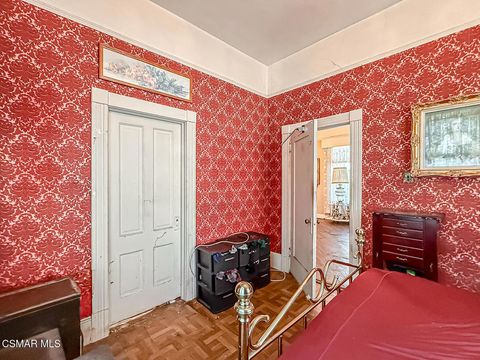 Tiny photo for 954 Thompson Boulevard, Ventura, CA 93001 (MLS # 226000602)