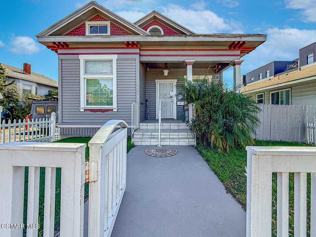 954 Thompson Boulevard