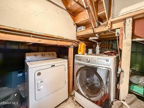 Tiny photo for 954 Thompson Boulevard, Ventura, CA 93001 (MLS # 226000602)