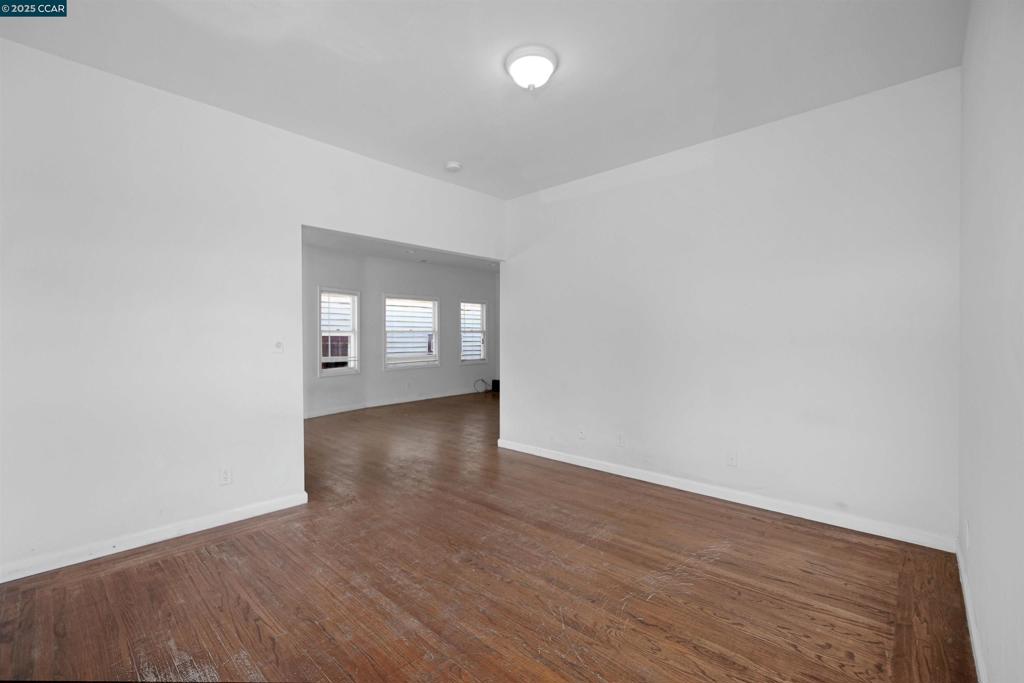 NORTH OAKLAND - Residential