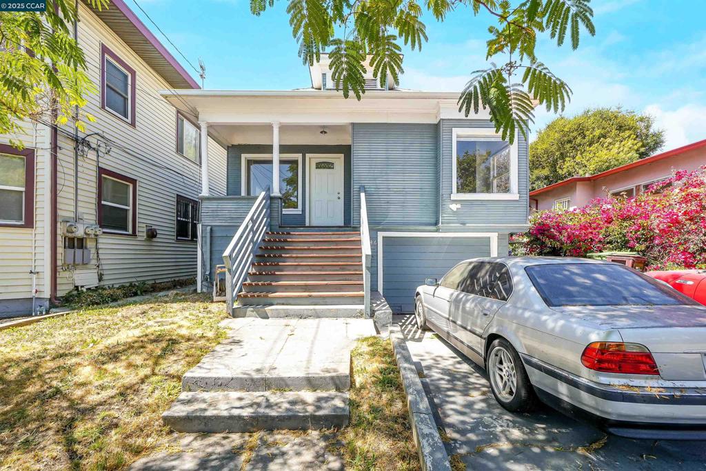 NORTH OAKLAND - Residential