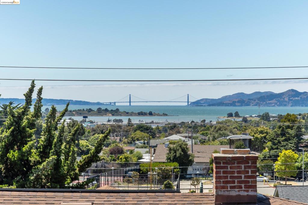 FAT APPLES - Residential