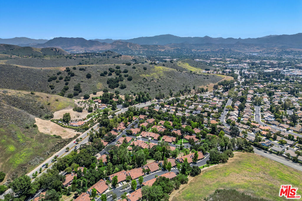 4042 Stoneriver Court