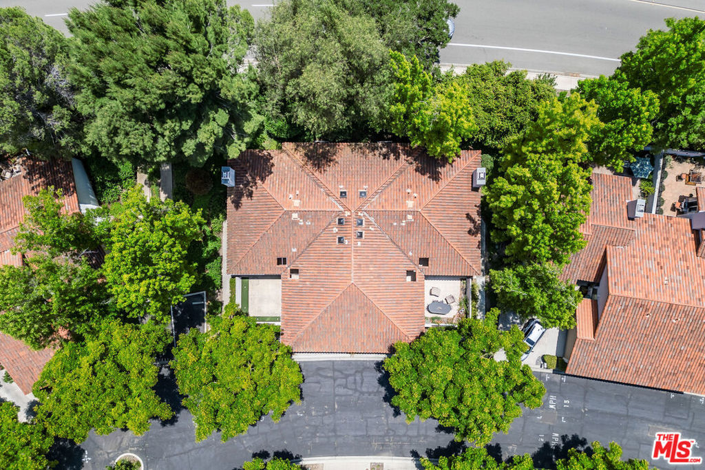 4042 Stoneriver Court