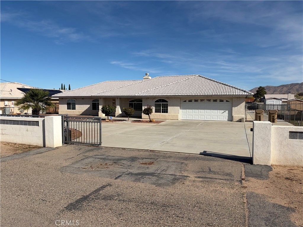 Photo of 7413 Montrose Ave, Hesperia, CA 92345 (MLS # OC25266444)