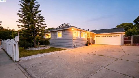 Photo of 35776 Haley Street St, Newark, CA 94560 (MLS # 41134629)