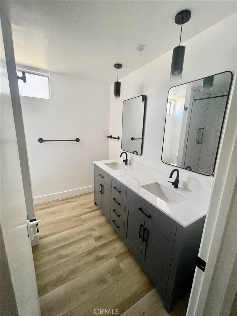 First Neighborhood/Customs (705) - Residential Lease