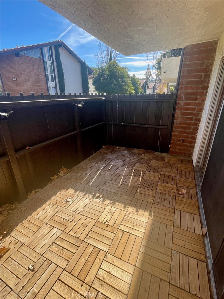 First Neighborhood/Customs (705) - Residential Lease