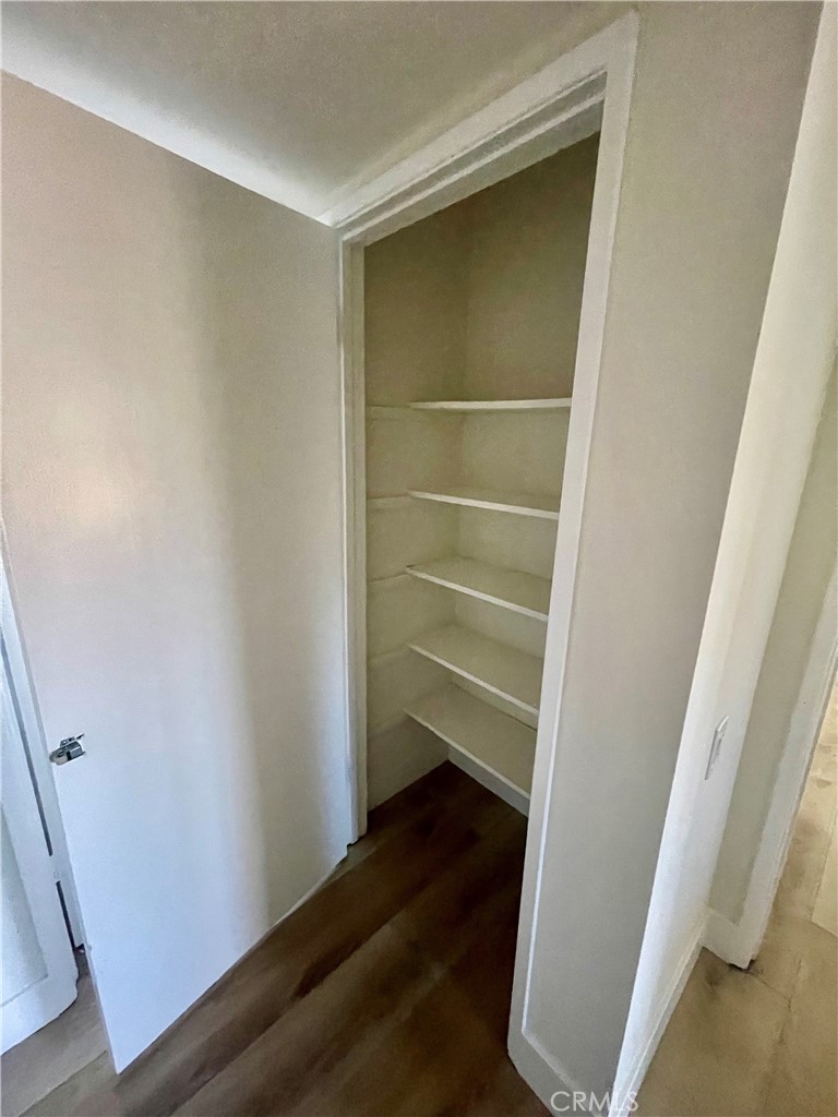First Neighborhood/Customs (705) - Residential Lease