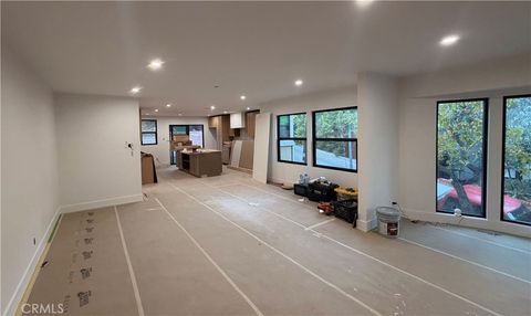 Photo of 2535 Canyon, Los Angeles, CA 90068 (MLS # SR25251247)