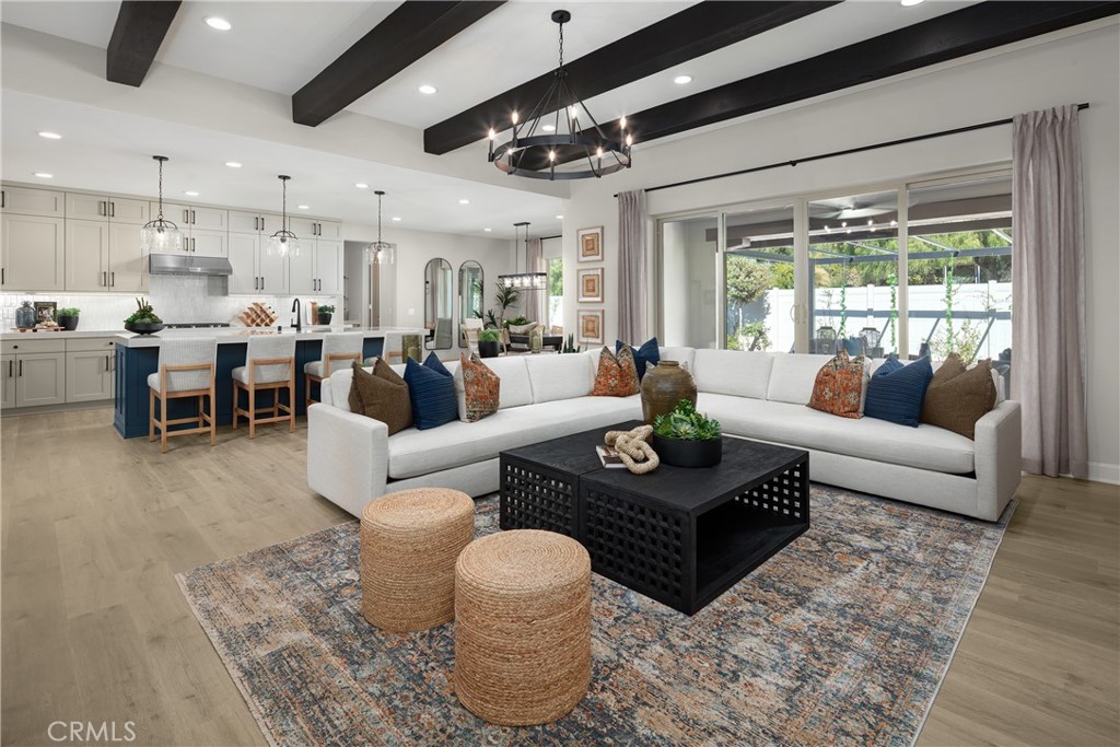 3002 Mesa Glen