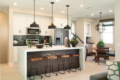 14351 Montano San Diego CA 92126