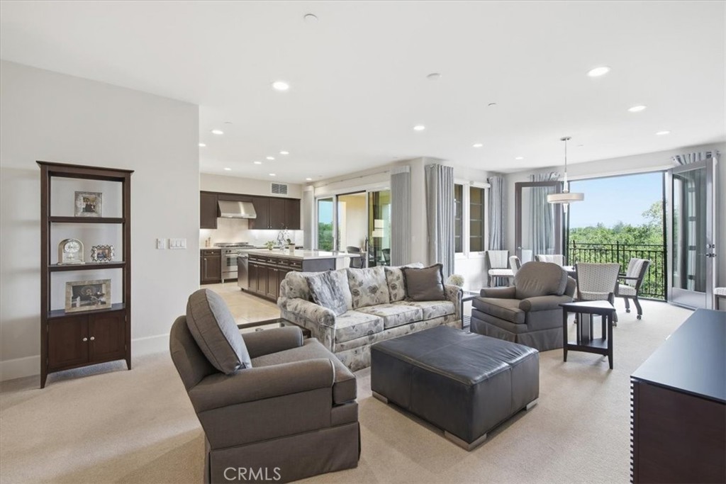 23500 Park Sorrento D44