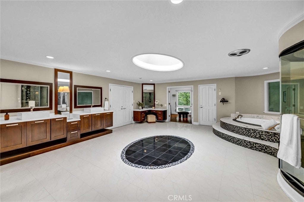 81 Royal Saint George Road, Newport Beach CA 92660 - Photo 10
