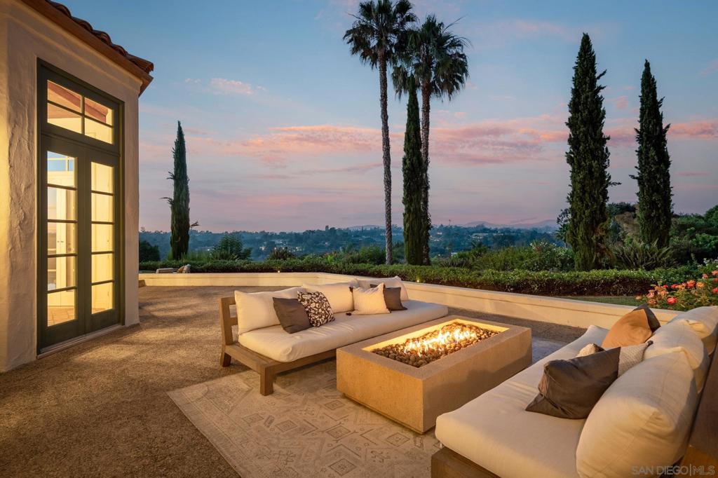 Rancho Santa Fe - Residential