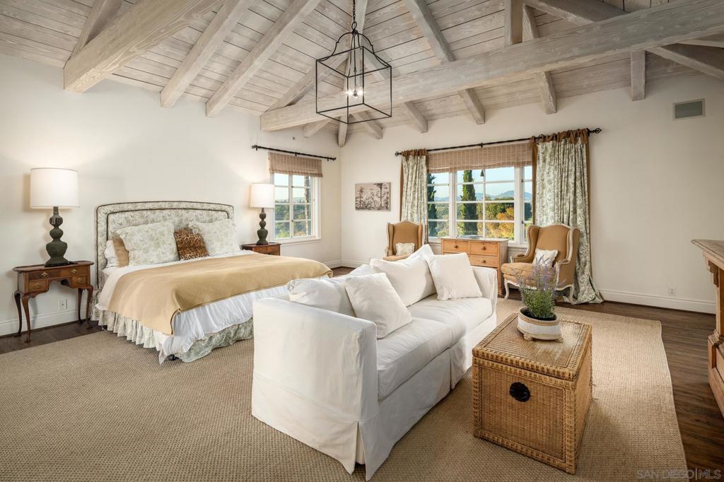 Rancho Santa Fe - Residential