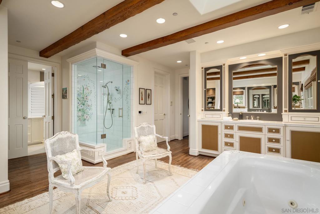 Rancho Santa Fe - Residential