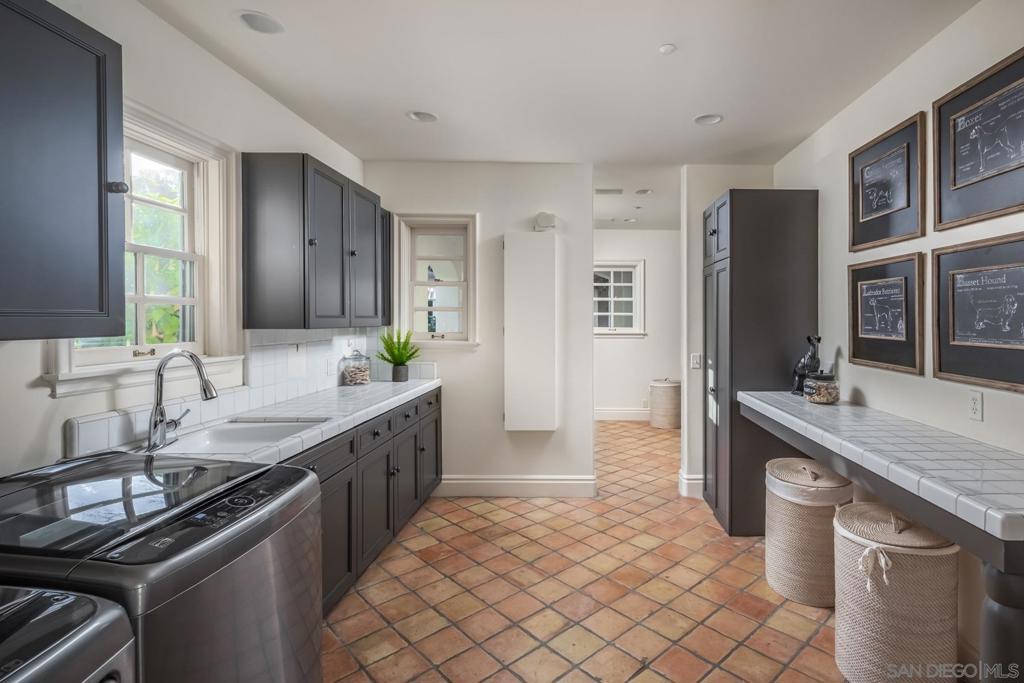 Rancho Santa Fe - Residential