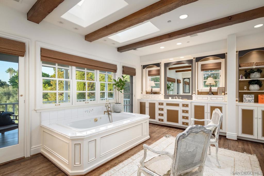 Rancho Santa Fe - Residential