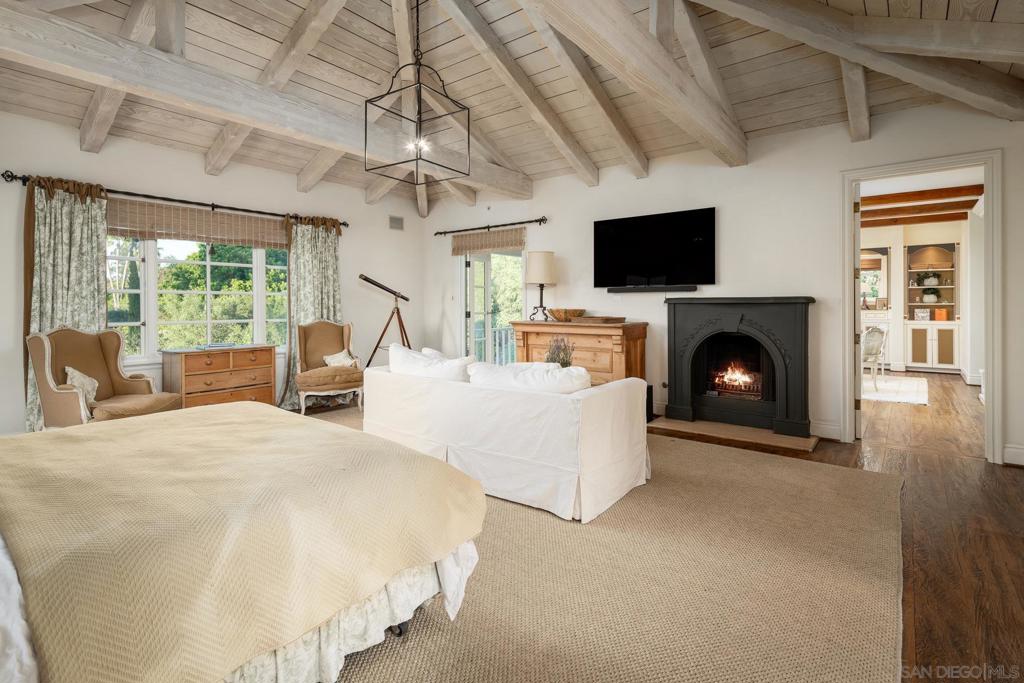 Rancho Santa Fe - Residential