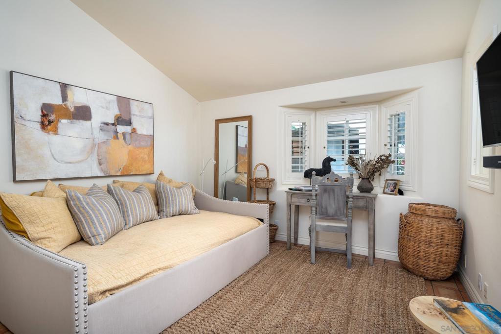 Rancho Santa Fe - Residential