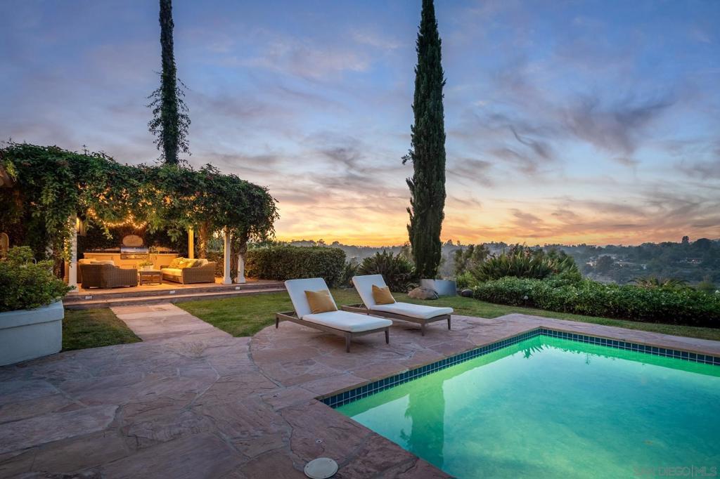 Rancho Santa Fe - Residential