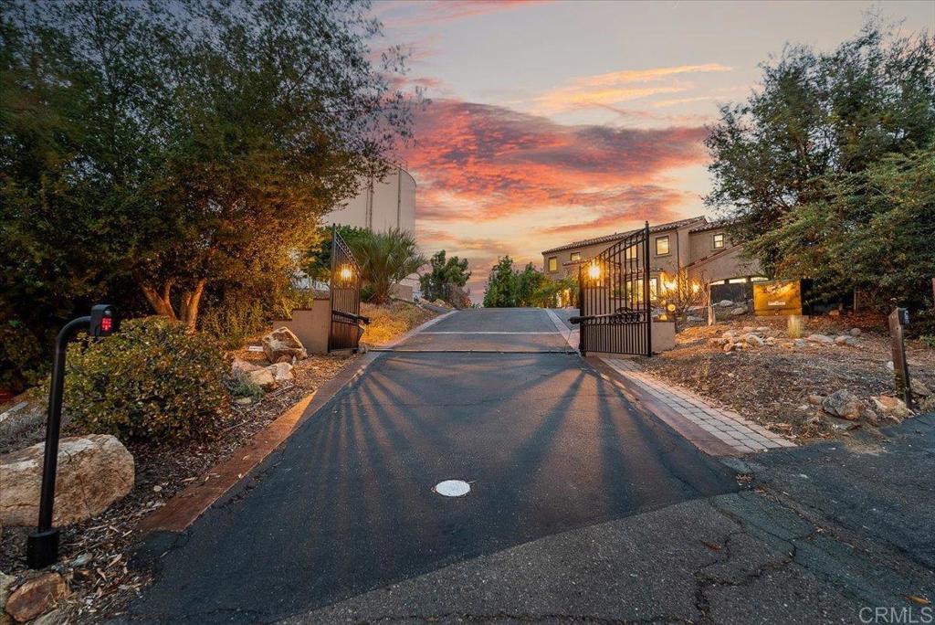 15223 Skyridge Road
