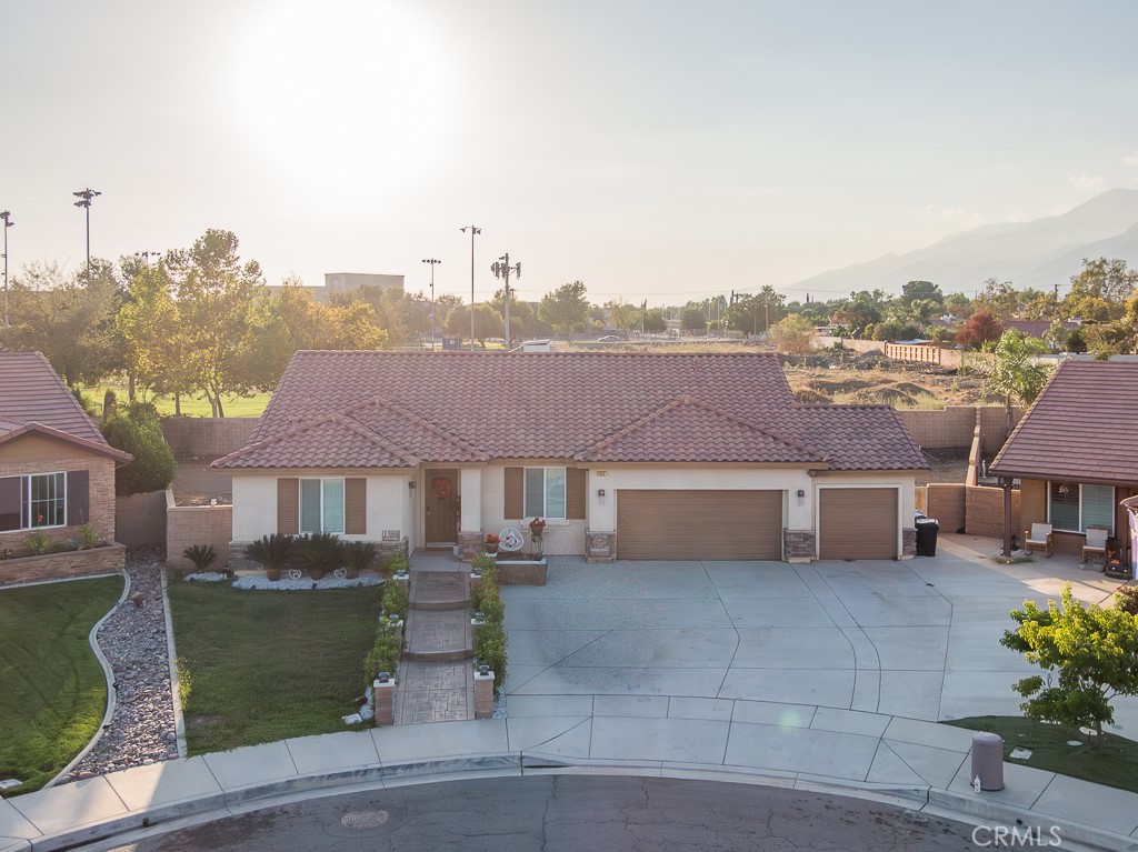 1388 Nicholas Court