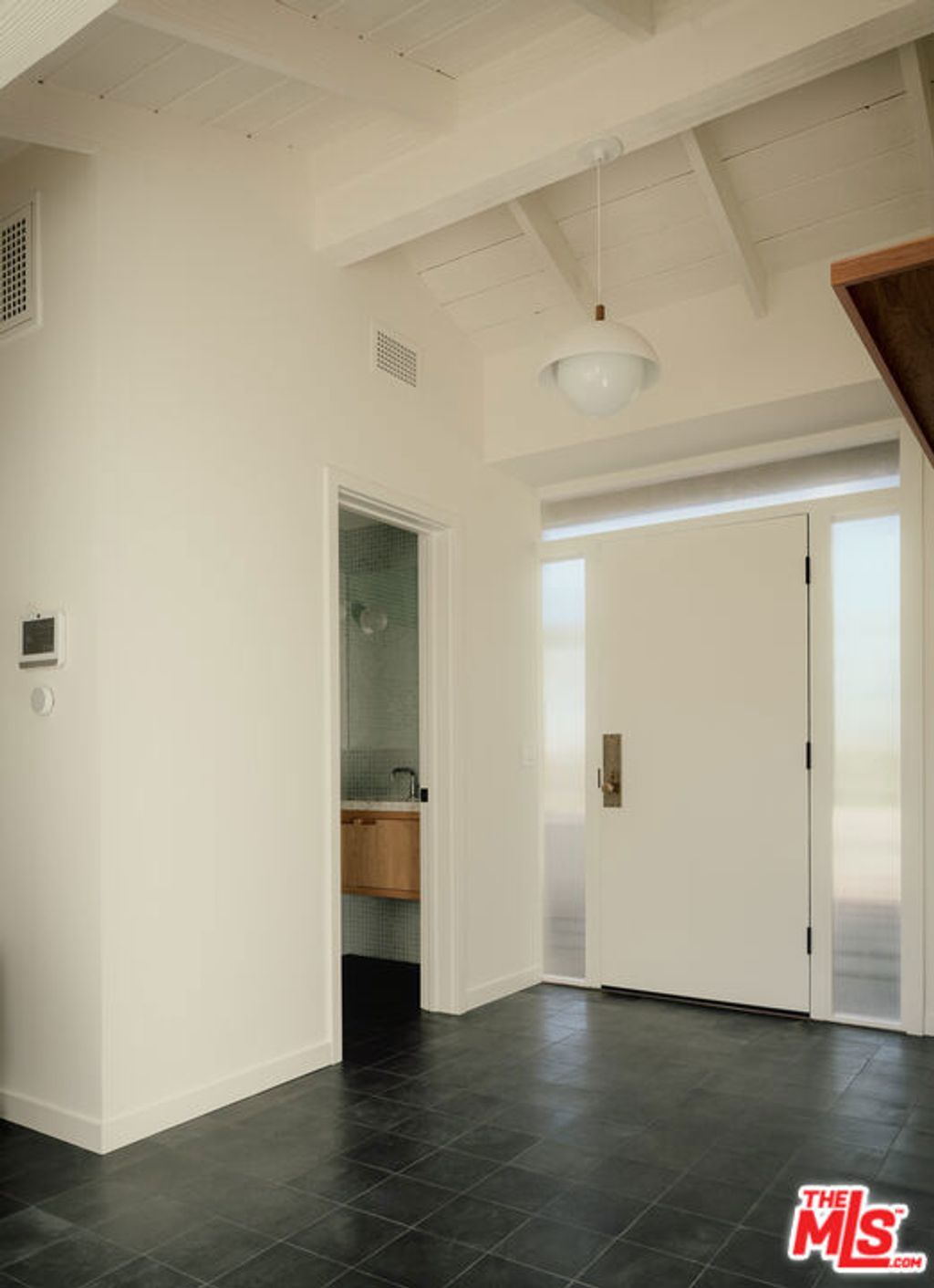 Photo of 914 Bienveneda Avenue, Pacific Palisades, CA 90272 (MLS # 26710039)