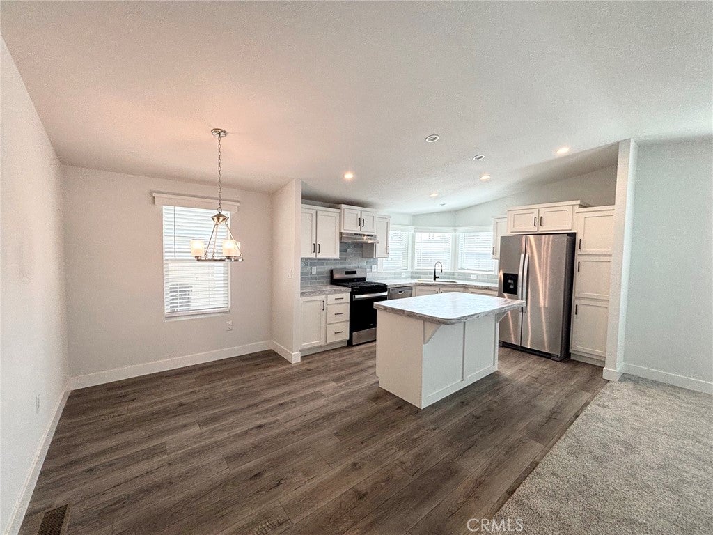 301 E Foothill Boulevard 130