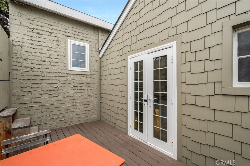 1257 S Coast Highway