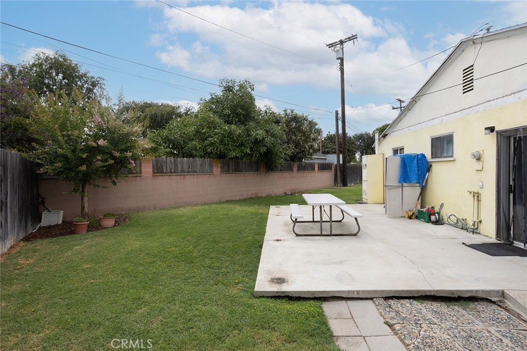 218 Muroc Place