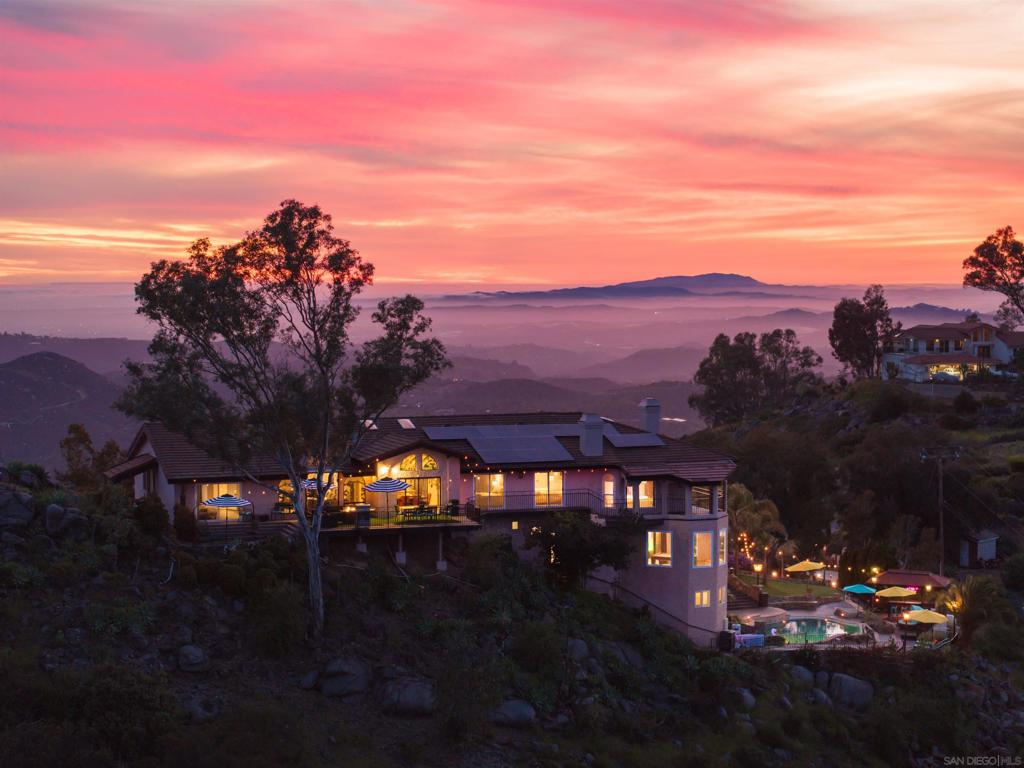9505 Meadow Mesa